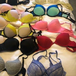 Victoria's Secret Intimates & Sleepwear - Victoria’s Secret bundle bras Victoria's Secret Intimates & Sleepwear - Victoria’s Secret bundle bras